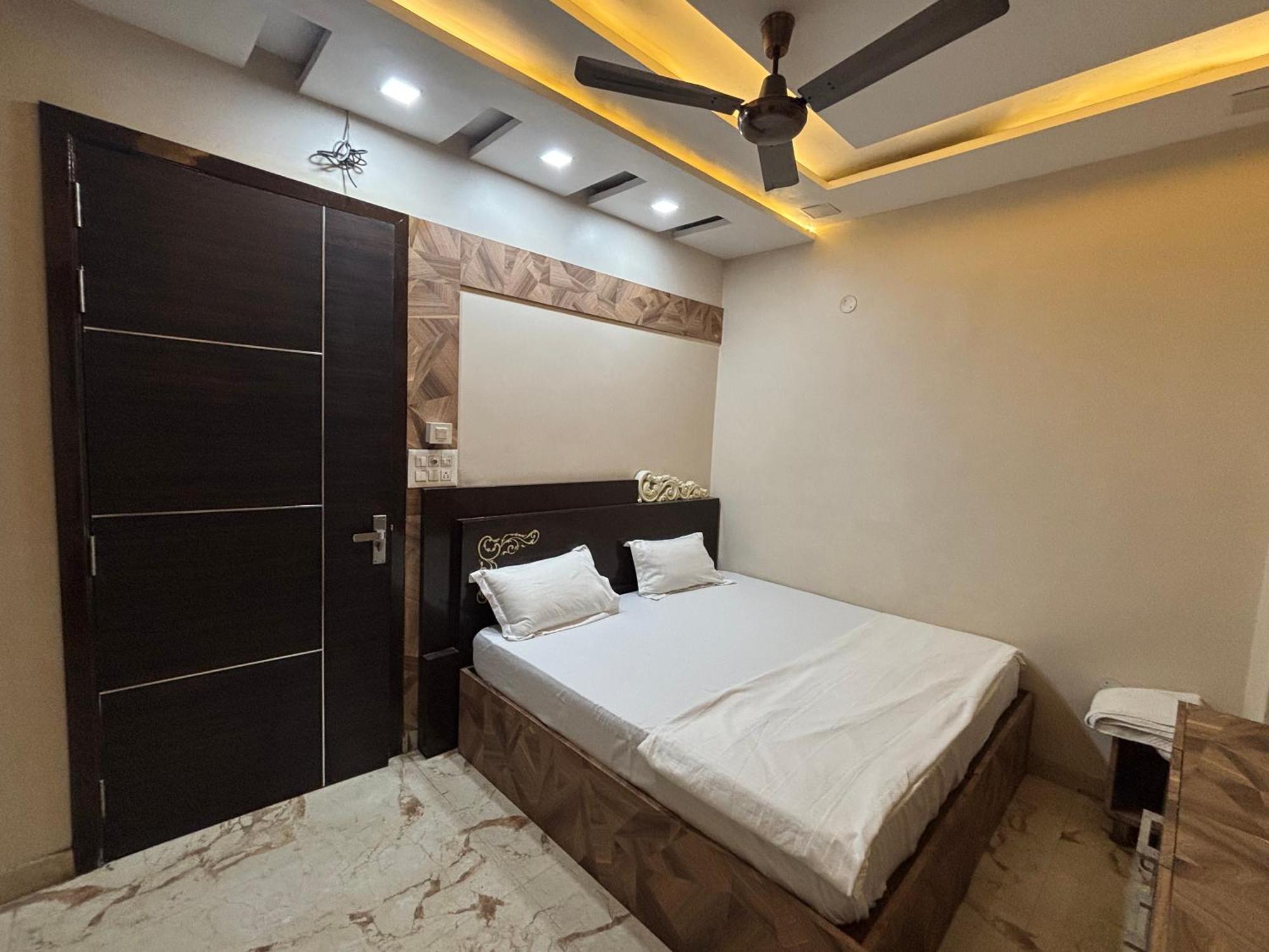 Seven Seven Homestay *
